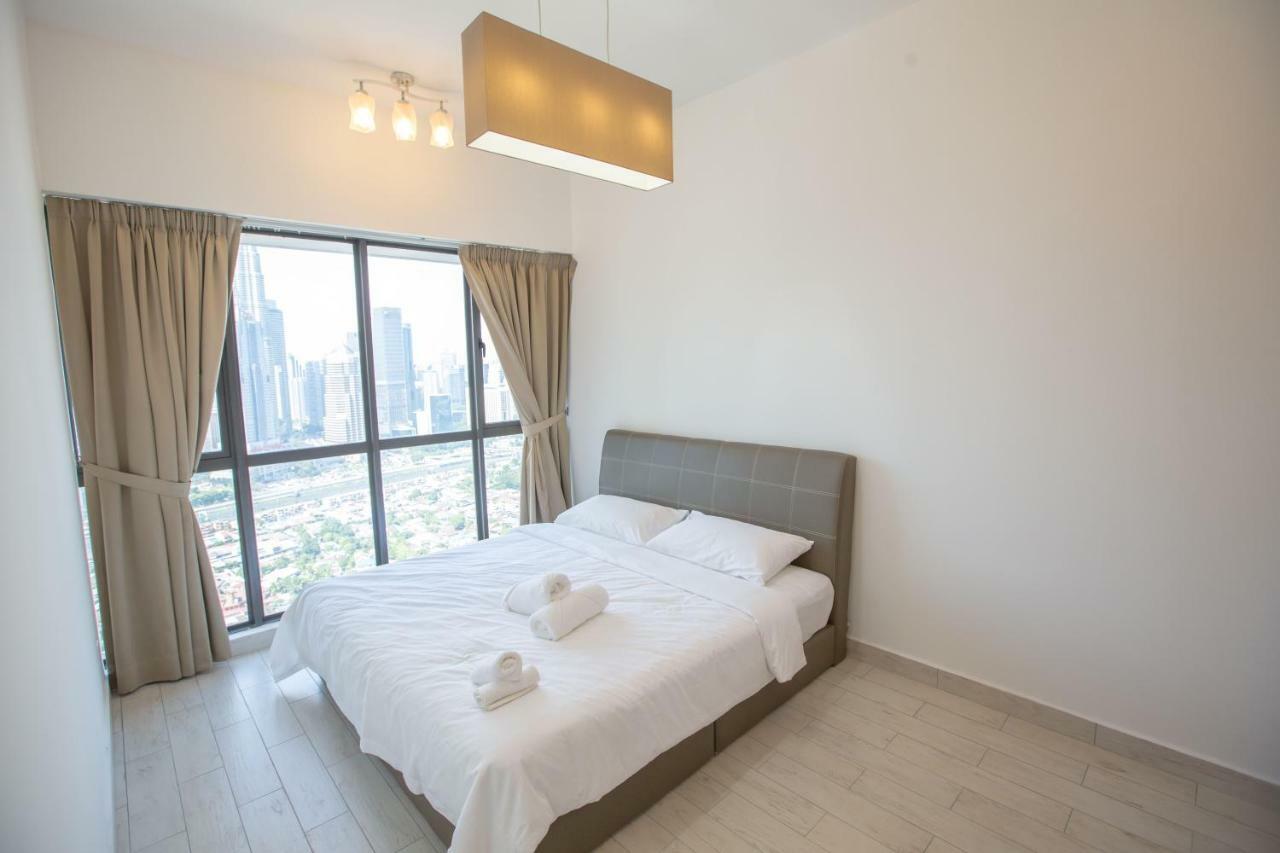 807m² 1 slaapkamer, 2 privé badkamer Appartement in KLCC Kuala Lumpur Buitenkant foto